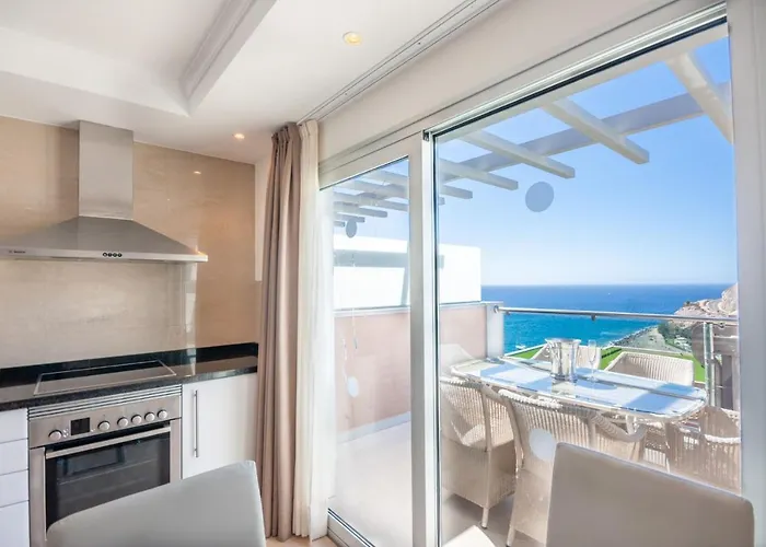 Luxury Penthouse, Panoramic Sea View Apartment Mogan